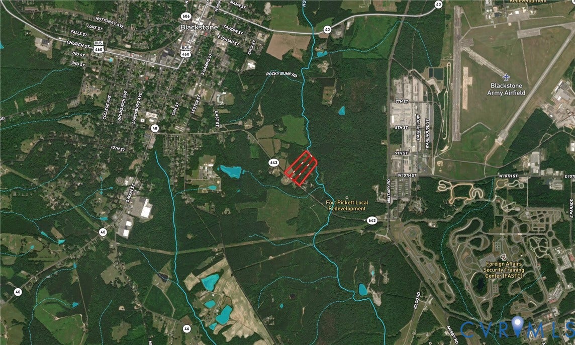 1079 W Entrance Road, Blackstone, VA 23824 1079 W Entrance Road, Blackstone, VA 23824