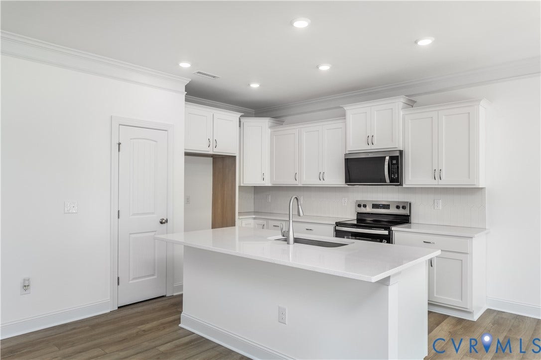 This home is TO BE BUILT. The photo represents the plan, not the actual home. Design selections may vary.