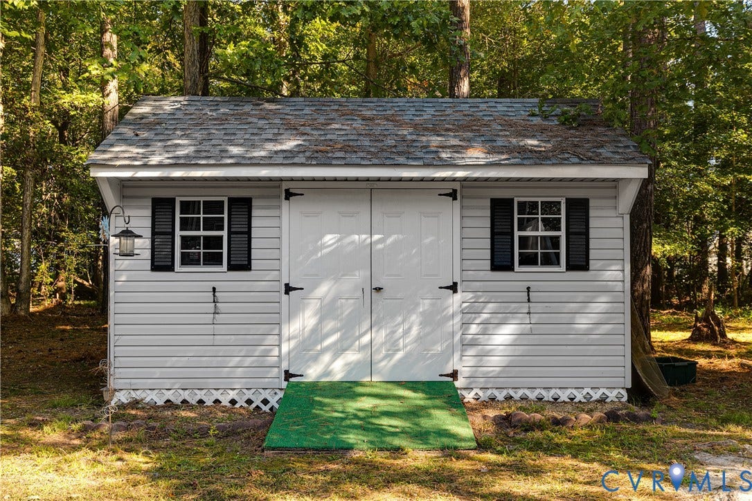512 Greyshire Drive, Montclair, Chester, VA 23836 512 Greyshire Drive, Montclair, Chester, VA 23836