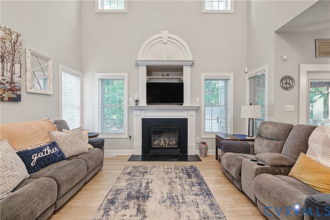 512 Greyshire Drive, Montclair, Chester, VA 23836 512 Greyshire Drive, Montclair, Chester, VA 23836