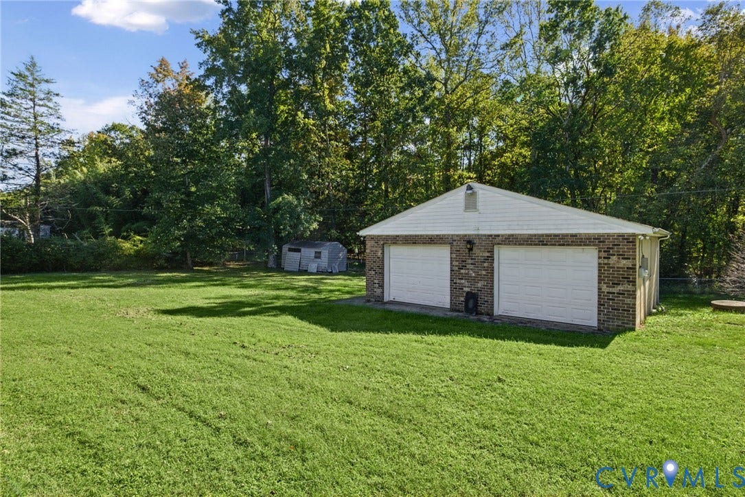 1629 Chippewa Lane, Powhatan, VA 23139 2 car garage