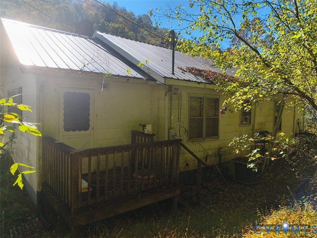 1602 Fairview Road, Duffield, VA 24245 1602 Fairview Road, Duffield, VA 24245