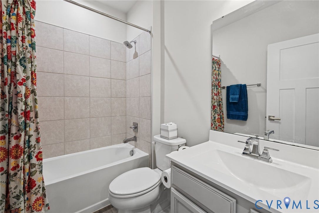 6525 Liddy Circle, Glen Allen, VA 23060 1st floor hall bathroom, conveniently adjacent to guest suite.