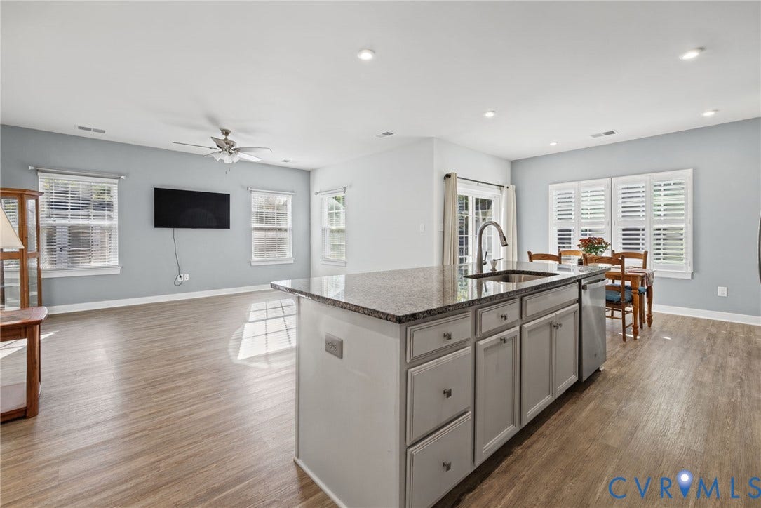 6525 Liddy Circle, Glen Allen, VA 23060 Spacious open concept.