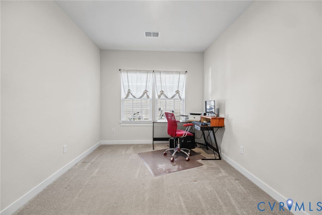 6525 Liddy Circle, Glen Allen, VA 23060 Private office on the main level.