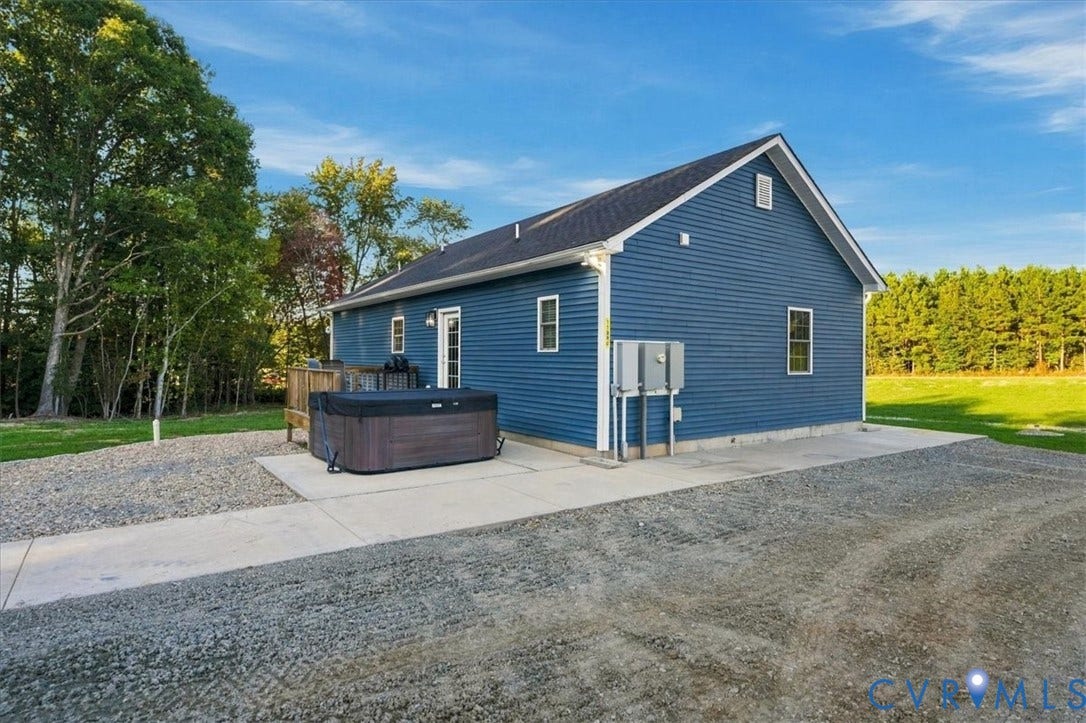 11880 Fosters Lane, Amelia, VA 23002 11880 Fosters Lane, Amelia, VA 23002