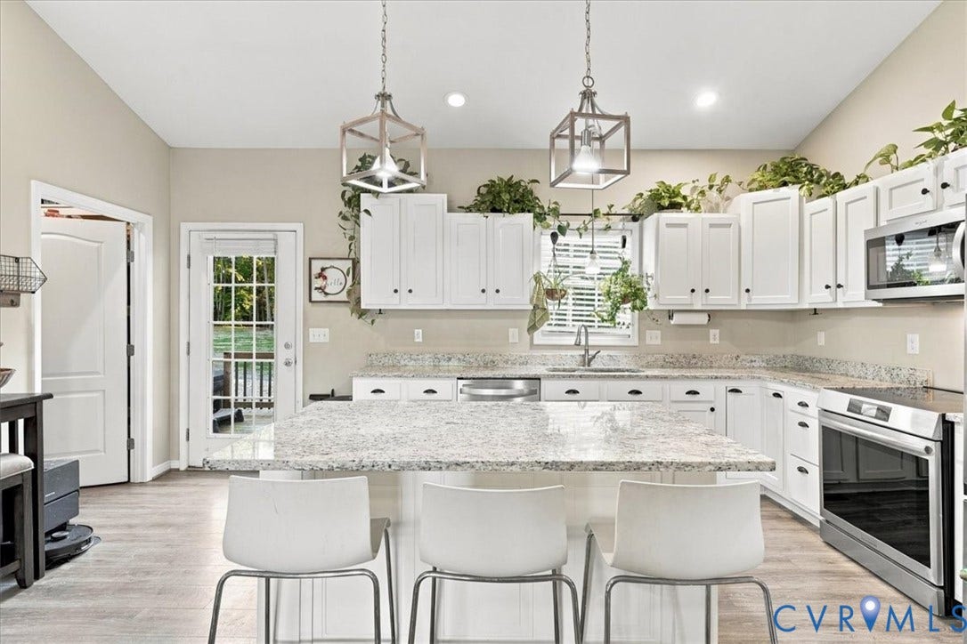 11880 Fosters Lane, Amelia, VA 23002 11880 Fosters Lane, Amelia, VA 23002
