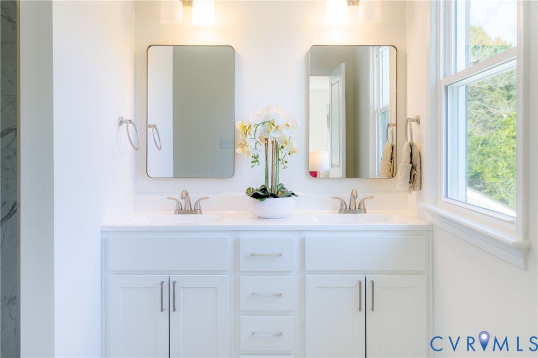 2213 W City Point Road, Hopewell, VA 23860 Primary bath with double vanity