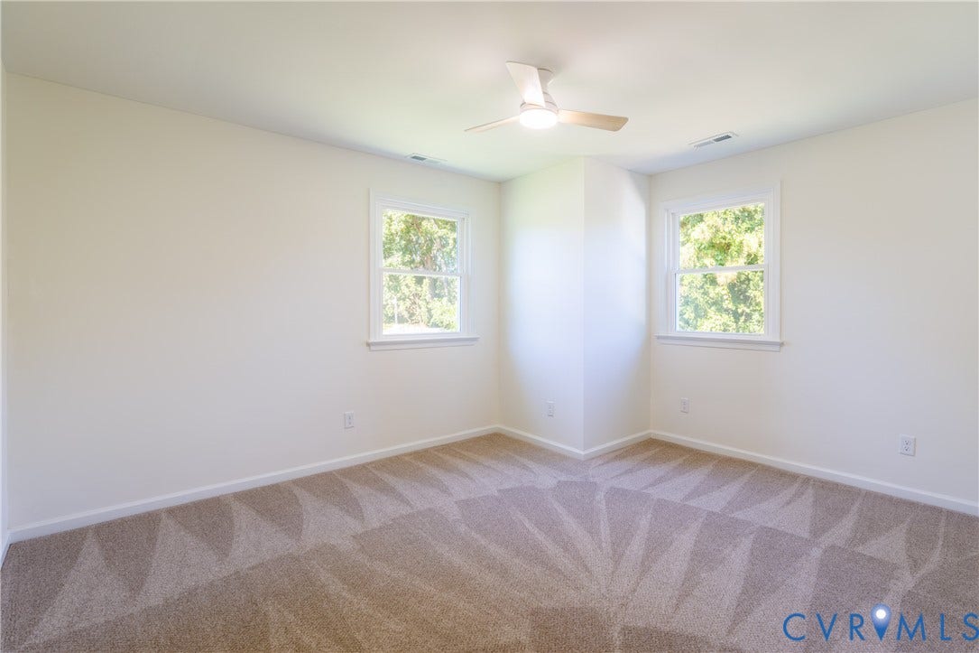 2213 W City Point Road, Hopewell, VA 23860 Upstairs bedroom with ceiling fan