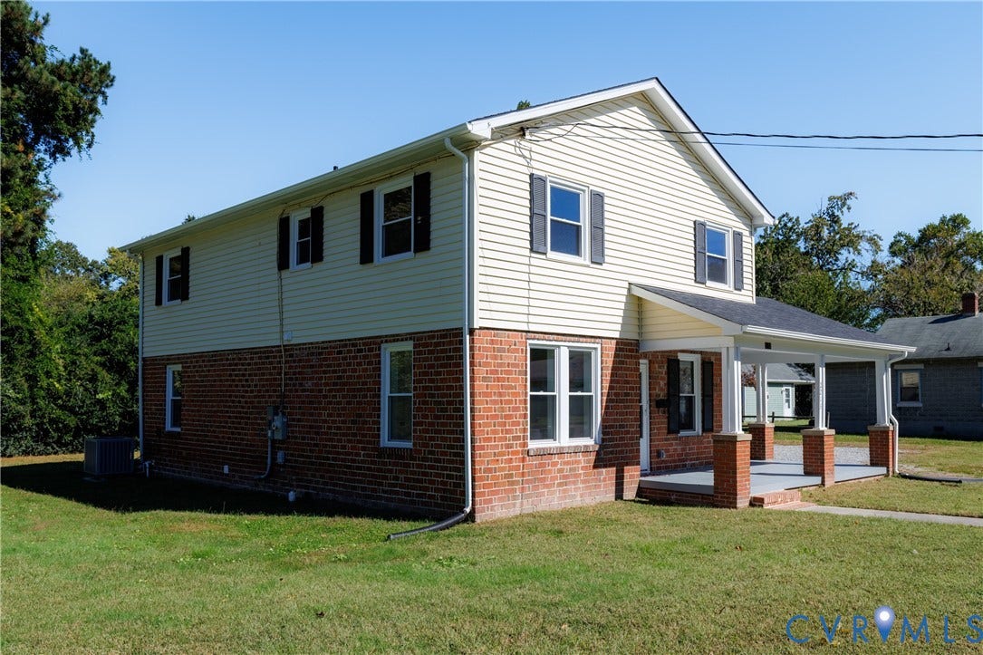 2213 W City Point Road, Hopewell, VA 23860 Side yard and covered front porch