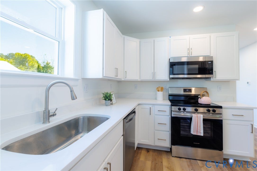 2213 W City Point Road, Hopewell, VA 23860 Kitchen sink with window