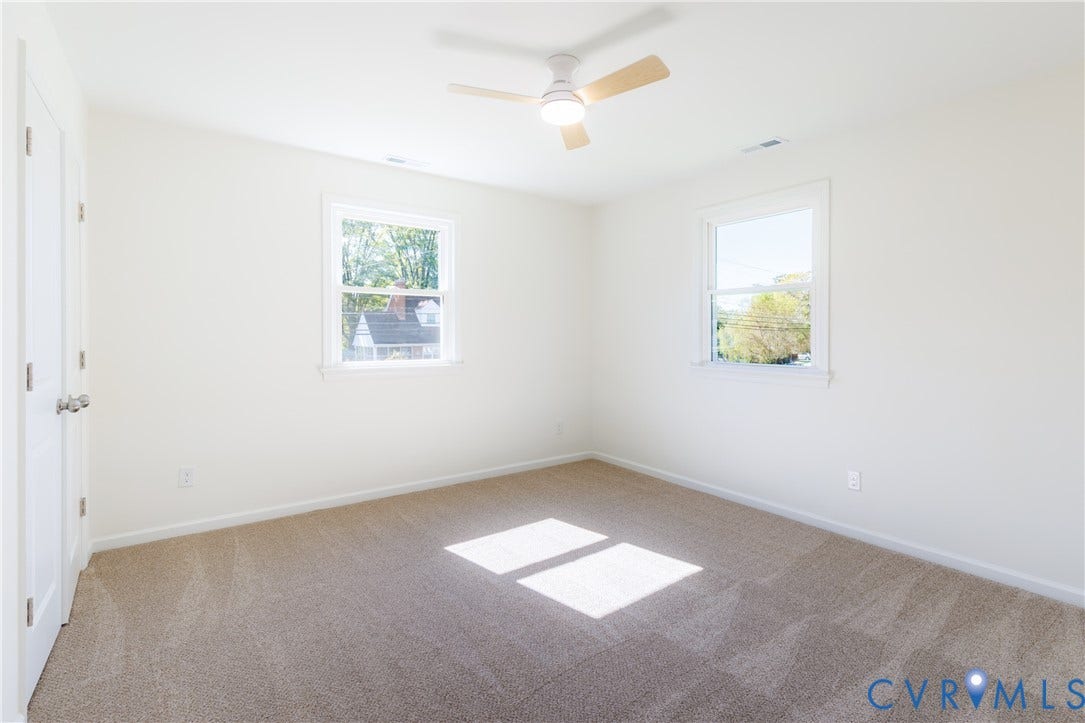 2213 W City Point Road, Hopewell, VA 23860 Upstairs bedroom with ceiling fan