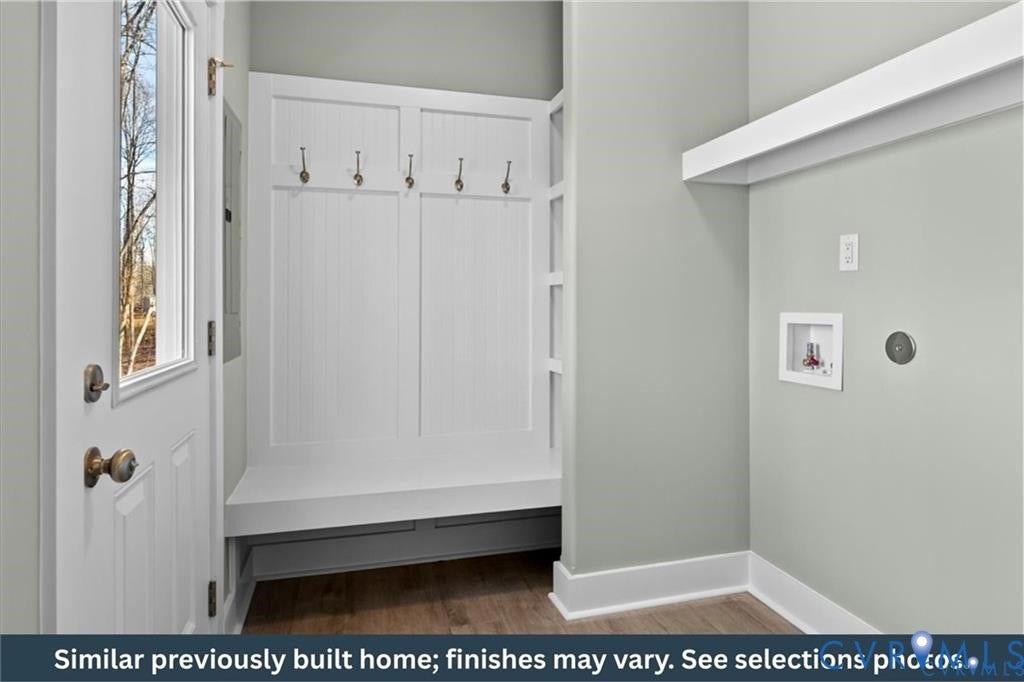 560 East Main Street, Scottsville, VA 24590 560 East Main Street, Scottsville, VA 24590