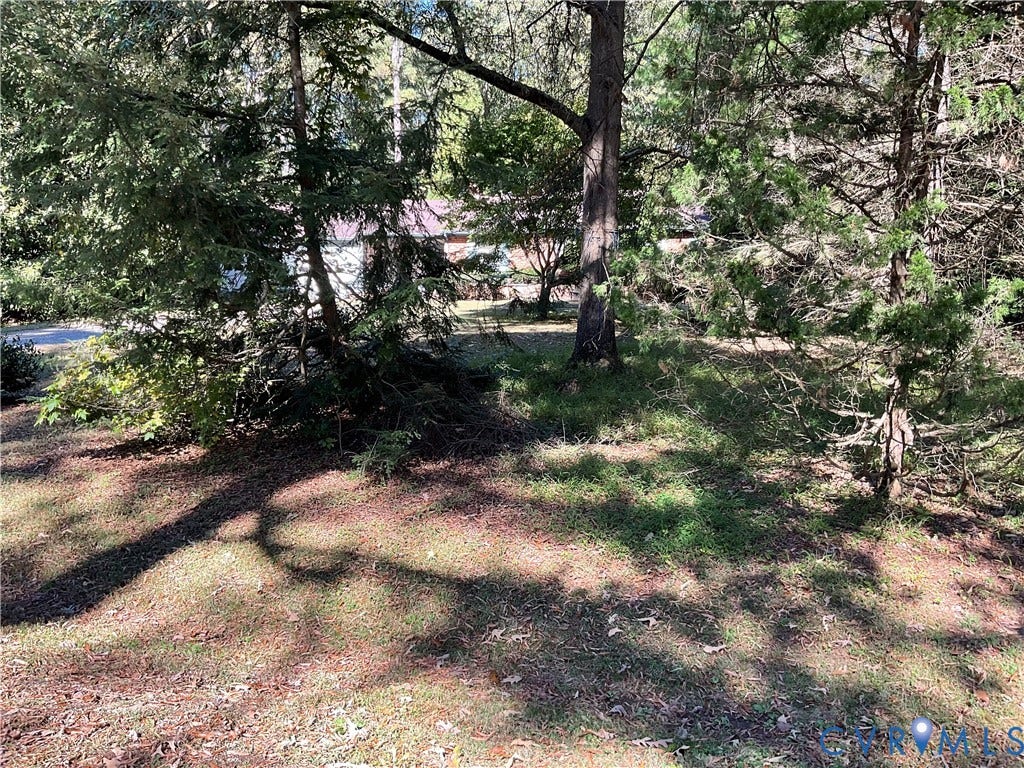 403 Pondorosa Drive, Sandston, VA 23150 403 Pondorosa Drive, Sandston, VA 23150