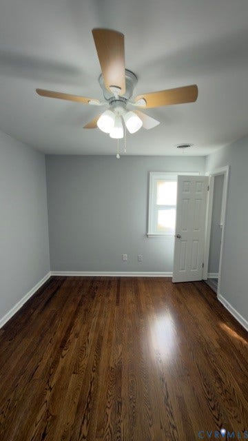 510 Old Town Drive, Ellerslie, Colonial Heights, VA 23834 Wood-finish flooring, ceiling fan with integrated multi-bulb light fixture, and six-panel interior door