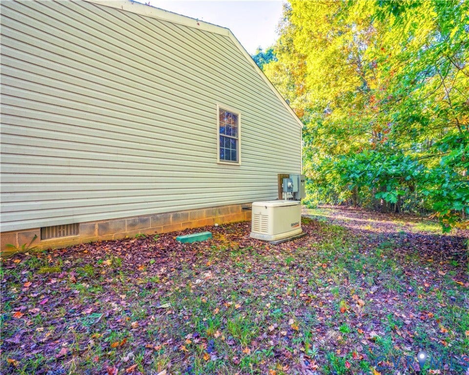 2672 Hadensville Fife Road, Goochland, VA 23063