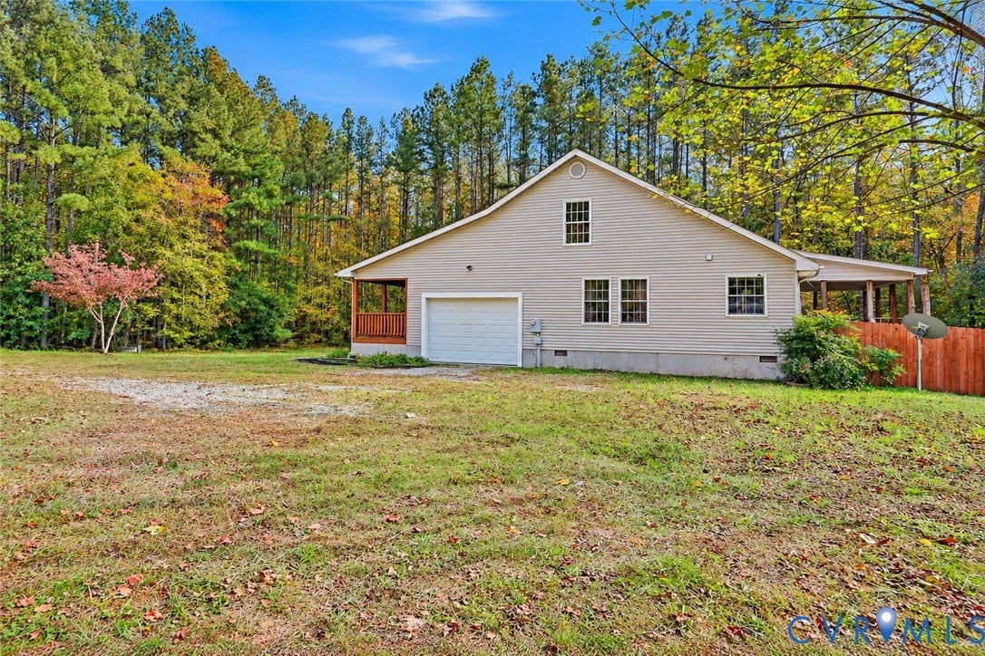 2225 Pine Cove Trail, Powhatan Countryside, Powhatan, VA 23139 Side Loading Garage