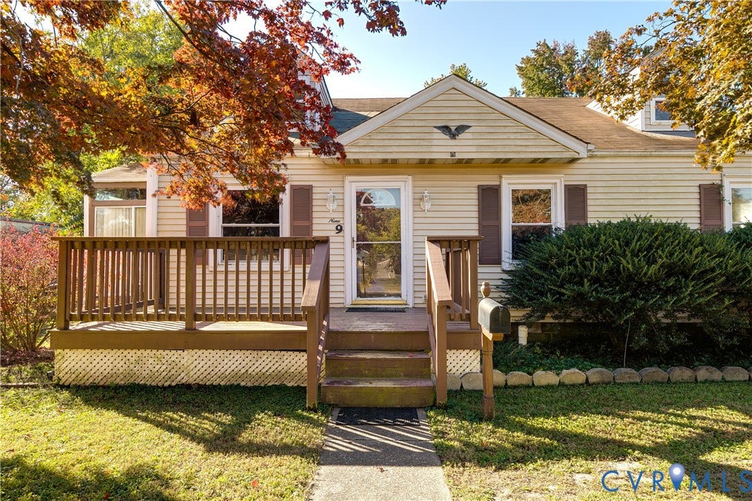 9 E Gray Street, Sandston, VA 23150 9 E Gray Street, Sandston, VA 23150