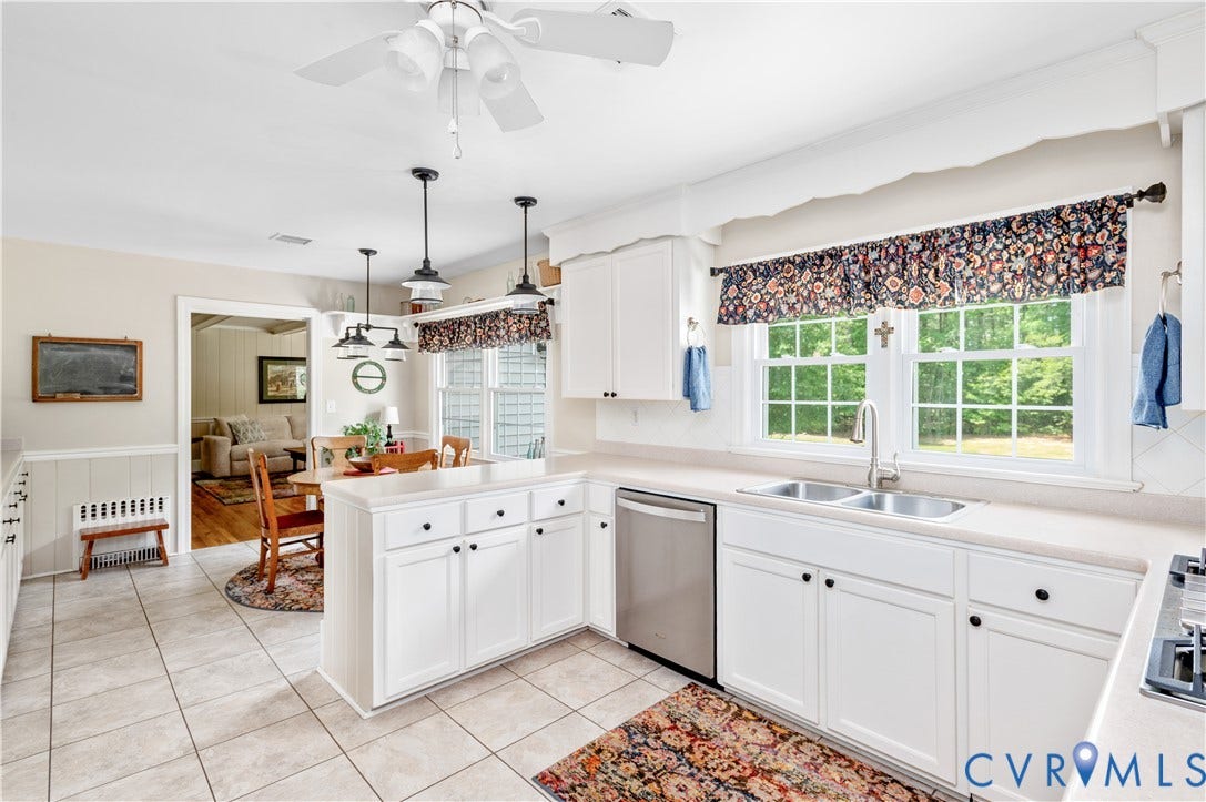 540 W Main Street, Wakefield, Wakefield, VA 23888 540 W Main Street, Wakefield, Wakefield, VA 23888