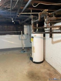 318 Cameron Avenue, Riverside Park, Colonial Heights, VA 23834 Gas Water Heater