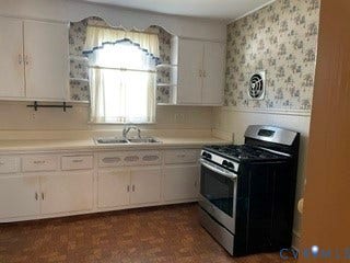318 Cameron Avenue, Riverside Park, Colonial Heights, VA 23834 Double sink, gas cooking
