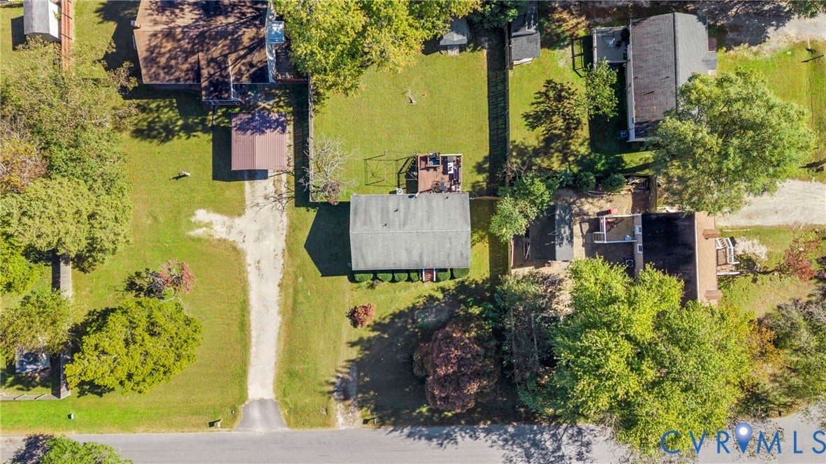 9437 Shiloh Drive, North Chesterfield, VA 23237 9437 Shiloh Drive, North Chesterfield, VA 23237