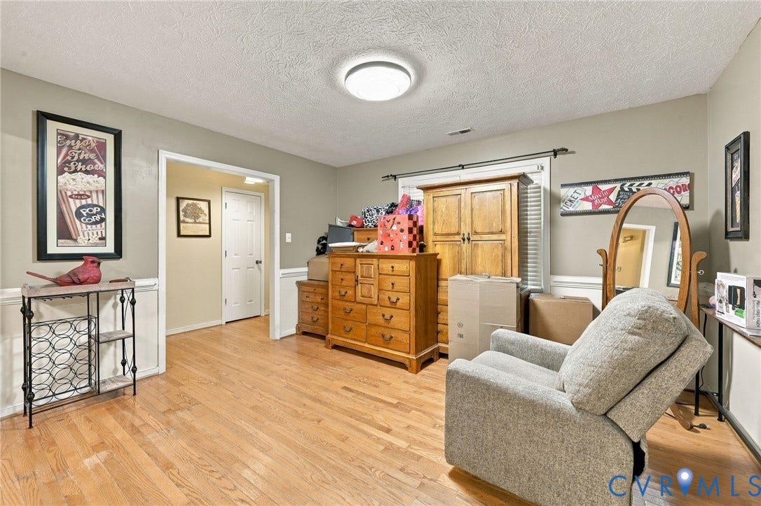10304 Foyle Drive, Donegal Glen, Chesterfield, VA 23832 10304 Foyle Drive, Donegal Glen, Chesterfield, VA 23832