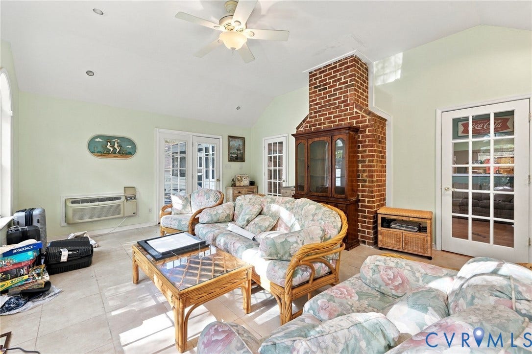 10304 Foyle Drive, Donegal Glen, Chesterfield, VA 23832 10304 Foyle Drive, Donegal Glen, Chesterfield, VA 23832