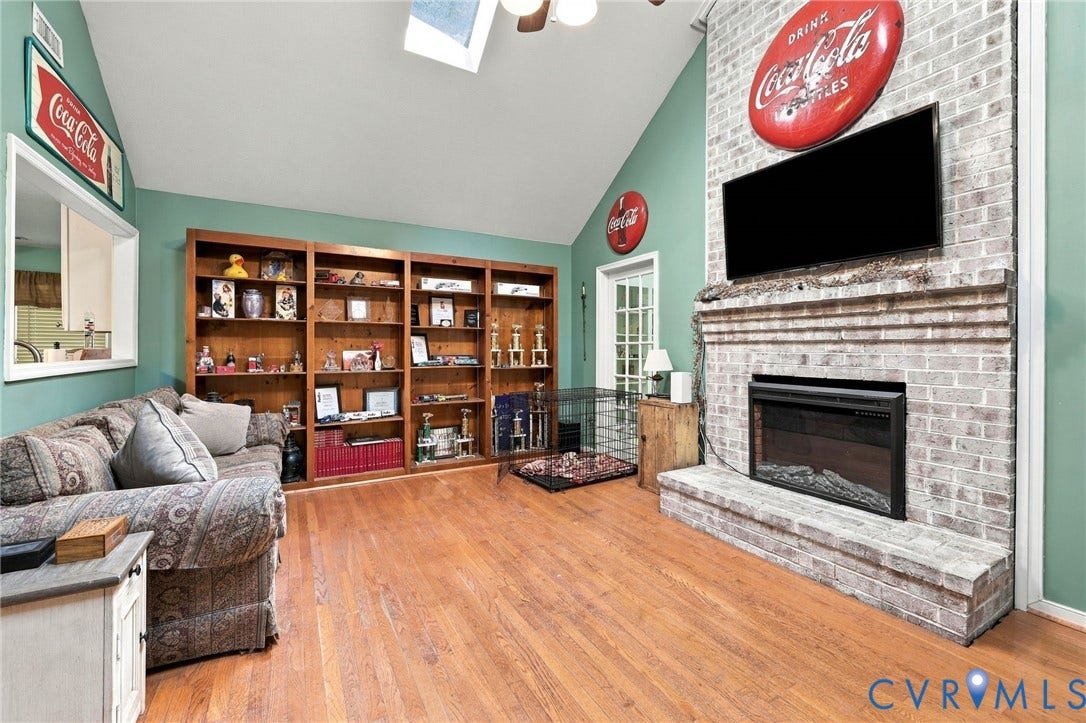 10304 Foyle Drive, Donegal Glen, Chesterfield, VA 23832 10304 Foyle Drive, Donegal Glen, Chesterfield, VA 23832