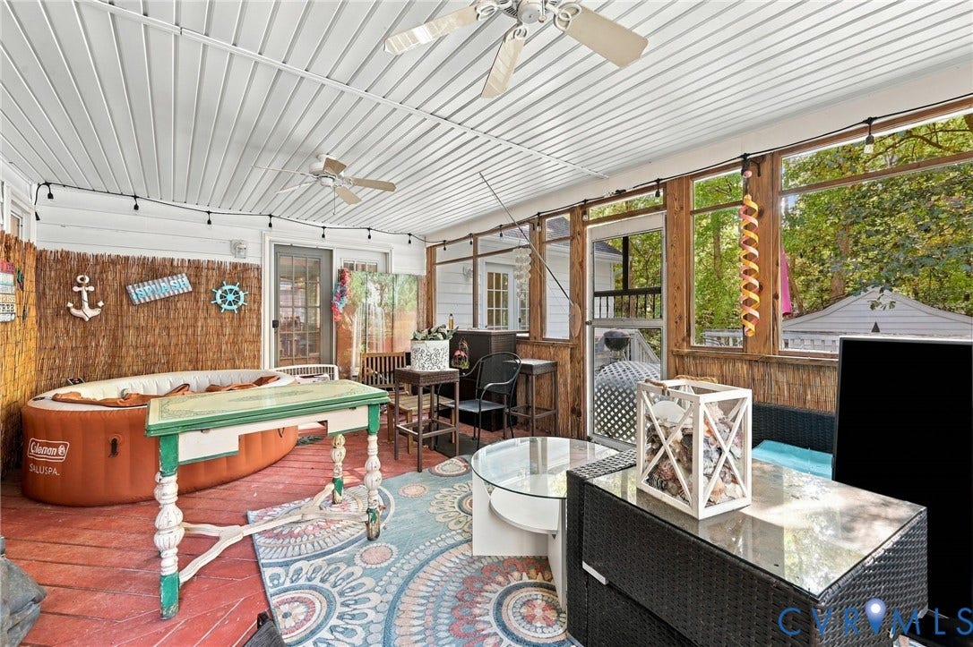 10304 Foyle Drive, Donegal Glen, Chesterfield, VA 23832 10304 Foyle Drive, Donegal Glen, Chesterfield, VA 23832
