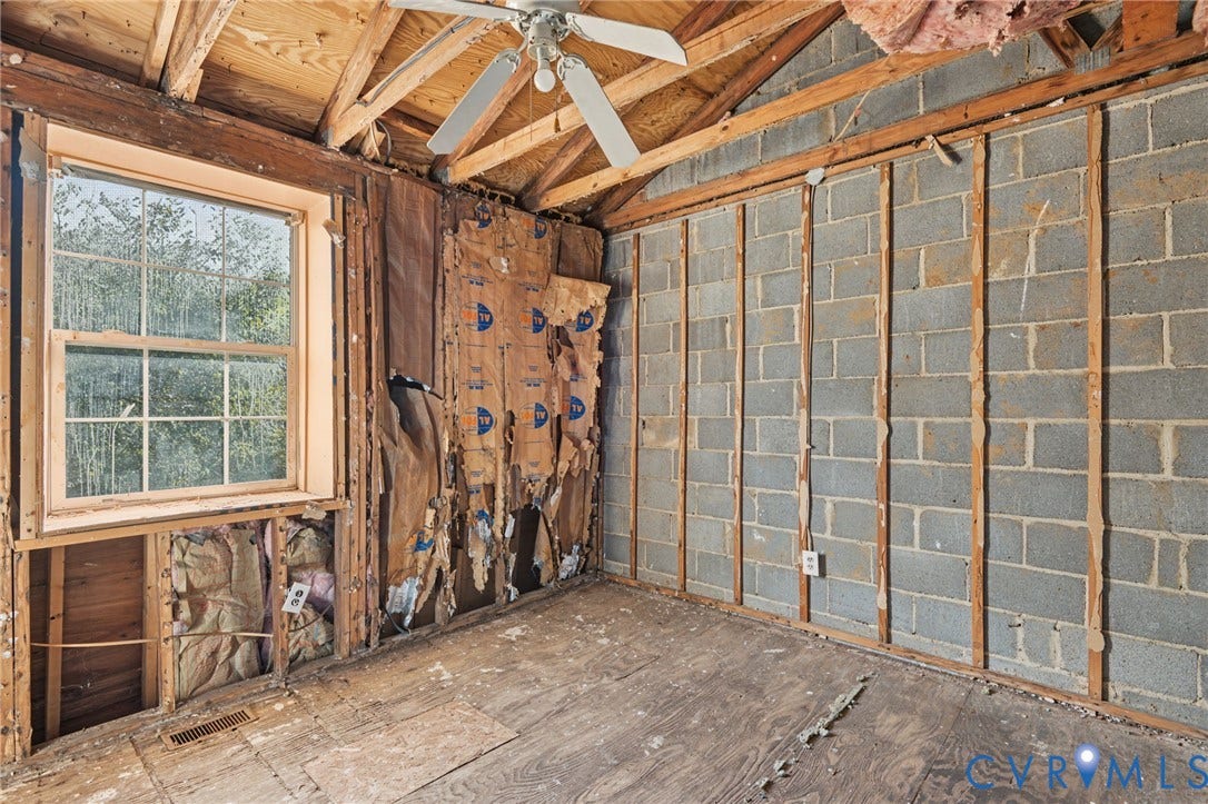 1309 Minefee Street, Richmond, VA 23224 1309 Minefee Street, Richmond, VA 23224