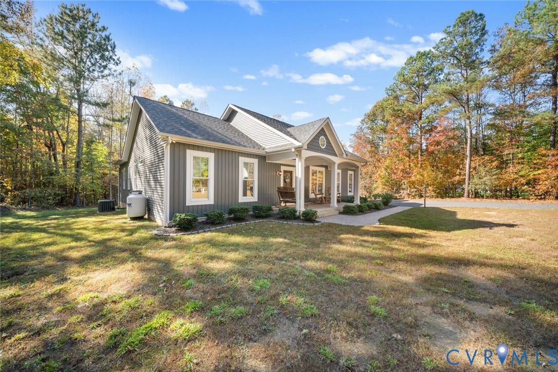 7131 Deep Creek Drive, Amelia, VA 23002 7131 Deep Creek Drive, Amelia, VA 23002