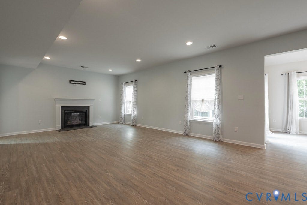 7820 Sedge Drive, New Kent, VA 23124 7820 Sedge Drive, New Kent, VA 23124