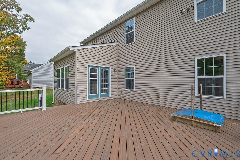7820 Sedge Drive, New Kent, VA 23124 Trex deck