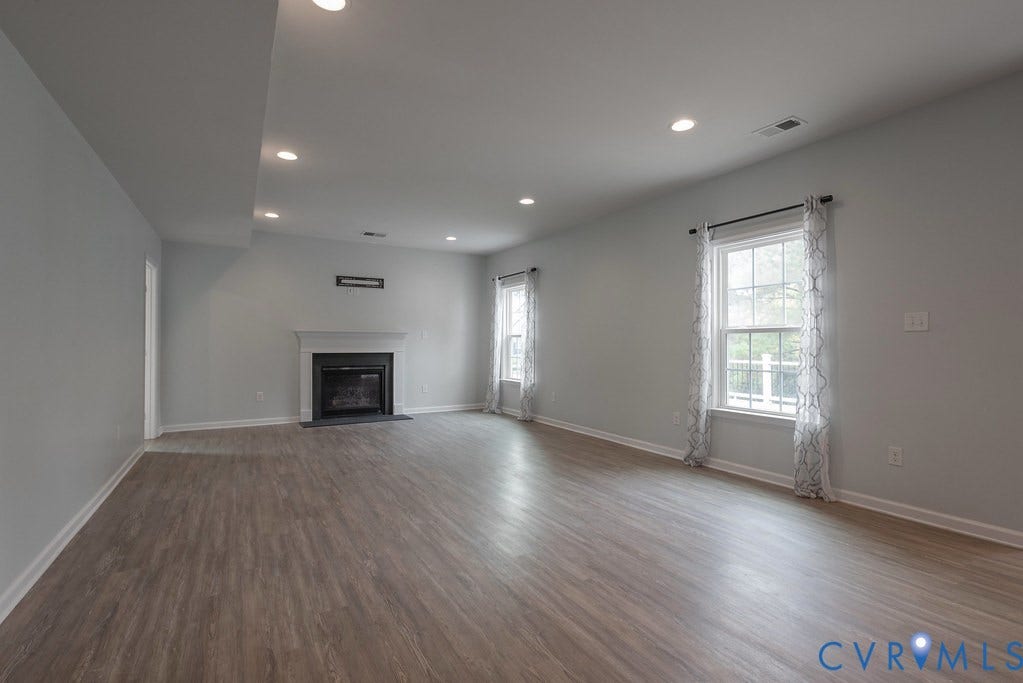 7820 Sedge Drive, New Kent, VA 23124 7820 Sedge Drive, New Kent, VA 23124
