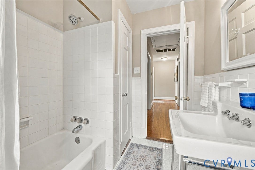 7506 N Pinehill Drive, Henrico, VA 23228 7506 N Pinehill Drive, Henrico, VA 23228
