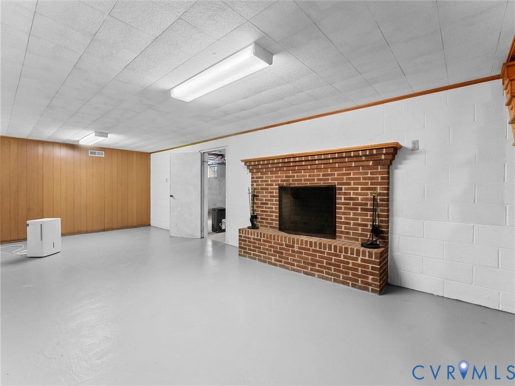 1312 Walnut Shade Road, Louisa, VA 23093