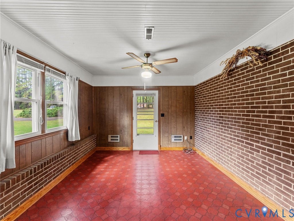 1312 Walnut Shade Road, Louisa, VA 23093