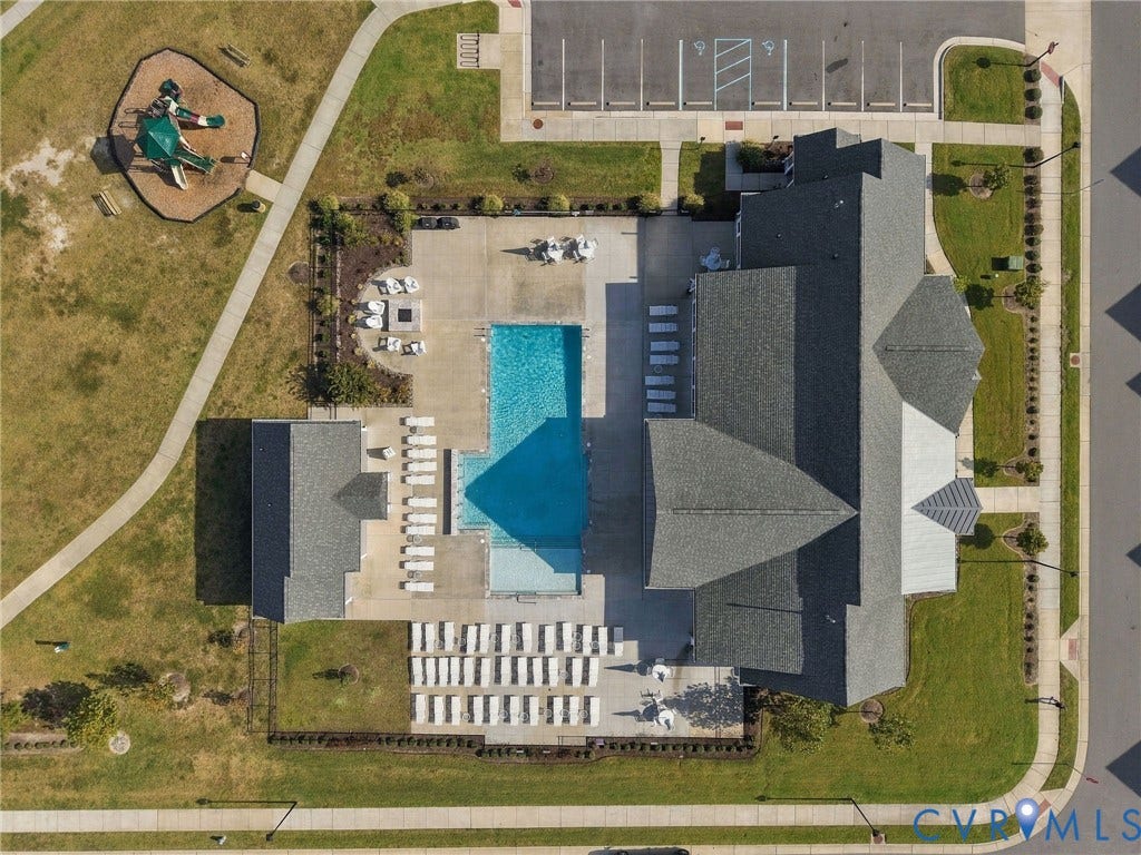 1002 Opal Street, #103, Bennetts Creek Quarter, Suffolk, VA 23435 Clubhouse & Pool