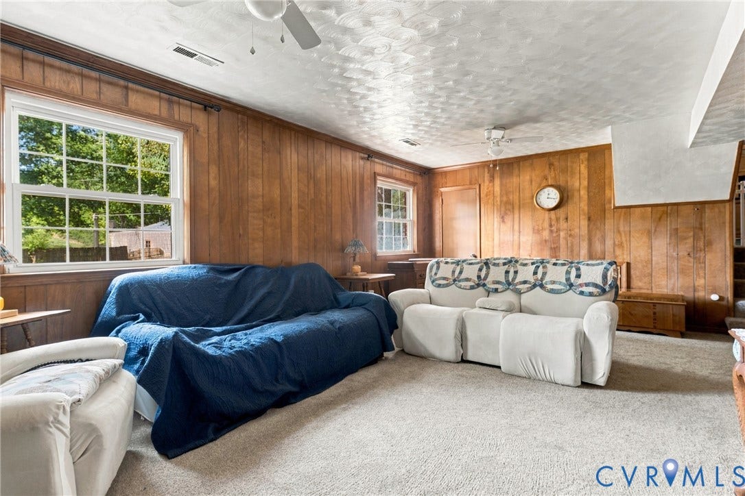 6437 Moon Lane, Chesterfield, VA 23234 6437 Moon Lane, Chesterfield, VA 23234
