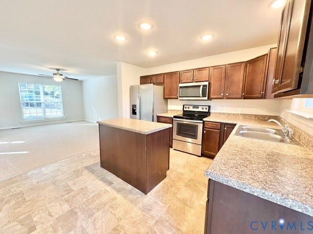 25 Hatchechubee Road, Palmyra, VA 22963 25 Hatchechubee Road, Palmyra, VA 22963