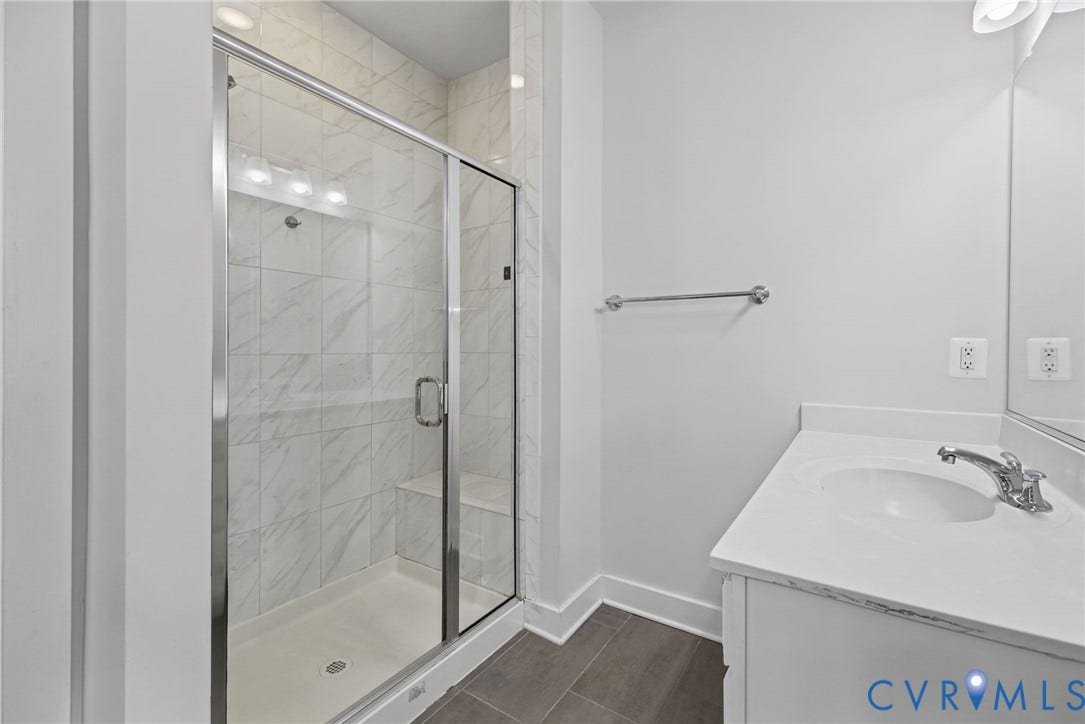 15 Flatwater Row, #B, Henrico, VA 23231 15 Flatwater Row, #B, Henrico, VA 23231