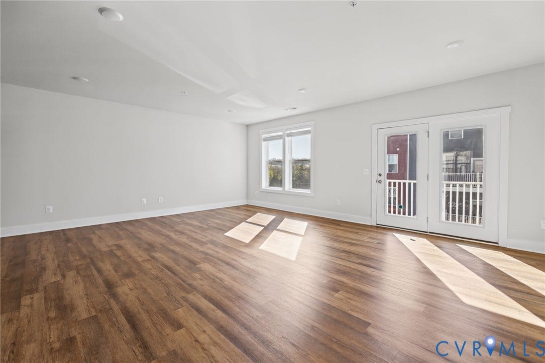 15 Flatwater Row, #B, Henrico, VA 23231 15 Flatwater Row, #B, Henrico, VA 23231