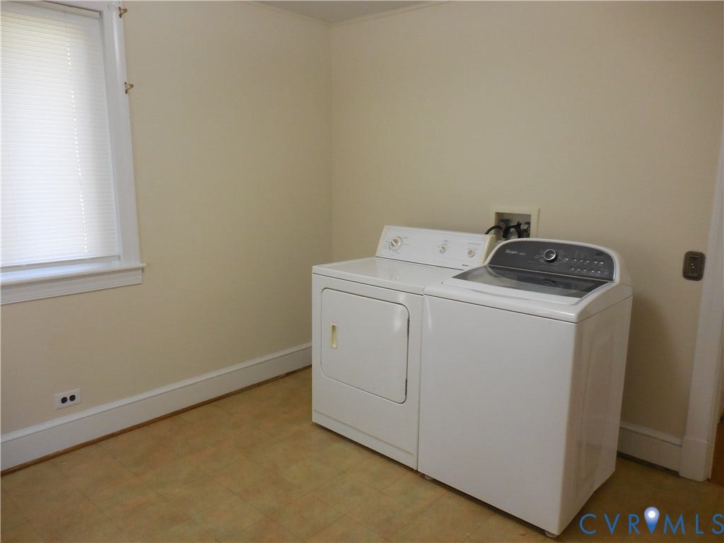 25 Bethany Church Road, Bumpass, VA 23024 Dedicated utility area featuring a window with integrated blinds and resilient tile flooring
