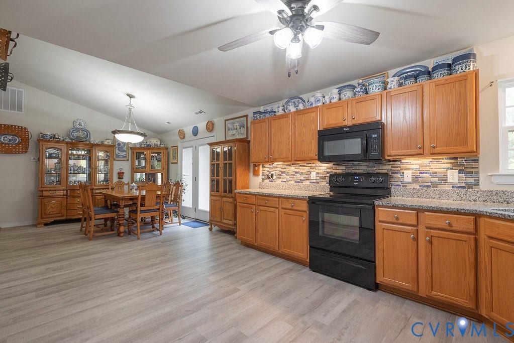 2498 Davis Mill Road, Goochland, VA 23063 2498 Davis Mill Road, Goochland, VA 23063