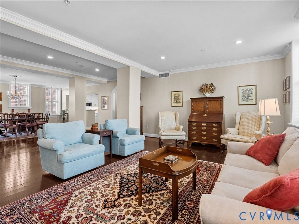 413 Stuart Circle, #3B, Historic Fan District, Richmond, VA 23220 Alternate view of living room with view toward dining and kitchen- very open layout.