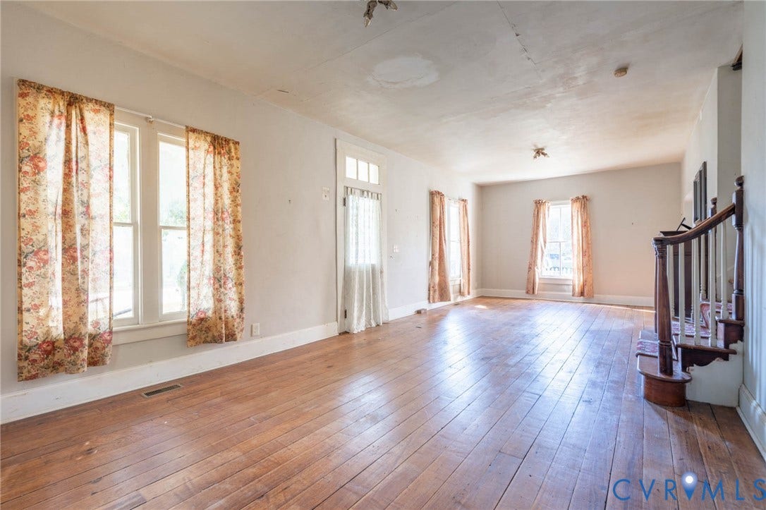 135 Mancha Avenue, Claremont, VA 23899 135 Mancha Avenue, Claremont, VA 23899