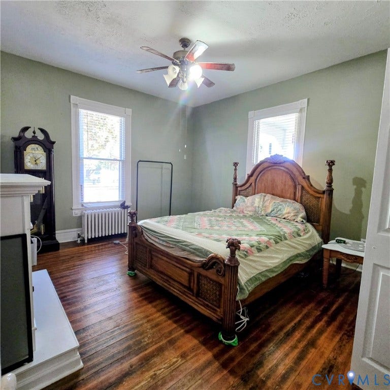 400 W Carolina Avenue, Crewe, VA 23930 400 W Carolina Avenue, Crewe, VA 23930