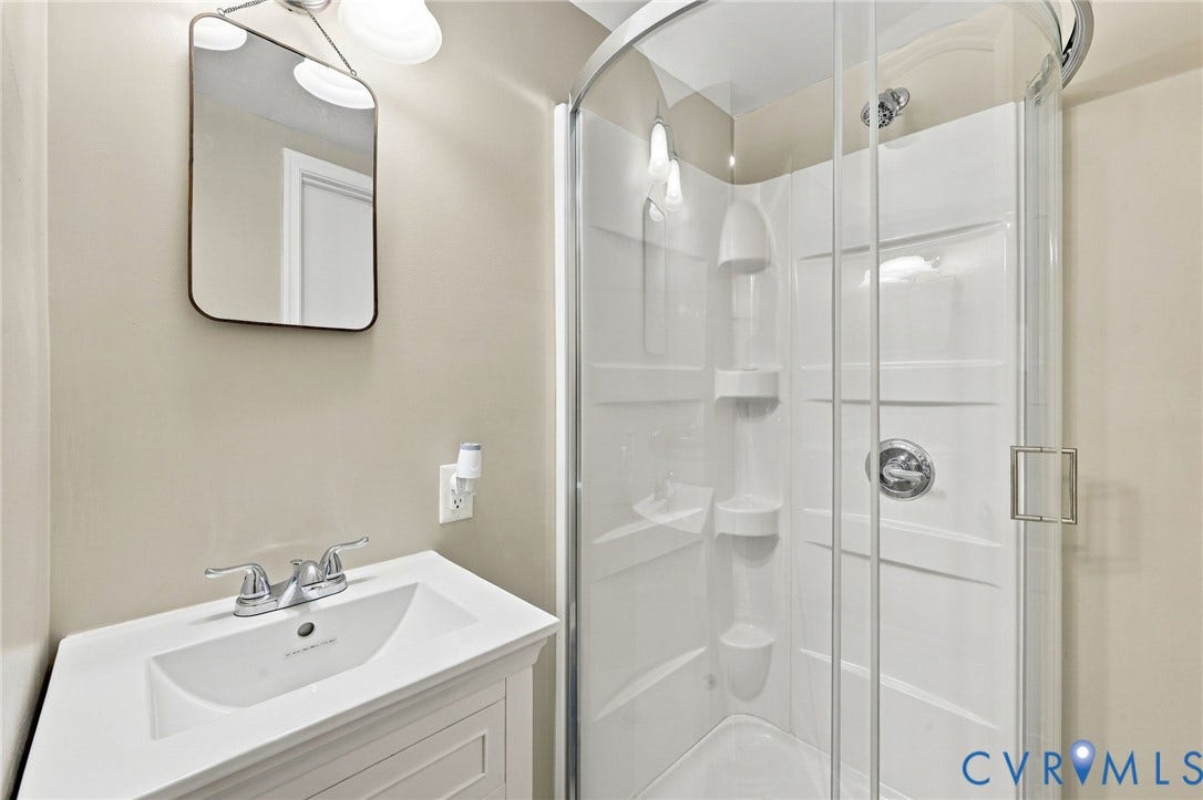 6205 Aldersbrook Court, North Chesterfield, VA 23224 6205 Aldersbrook Court, North Chesterfield, VA 23224