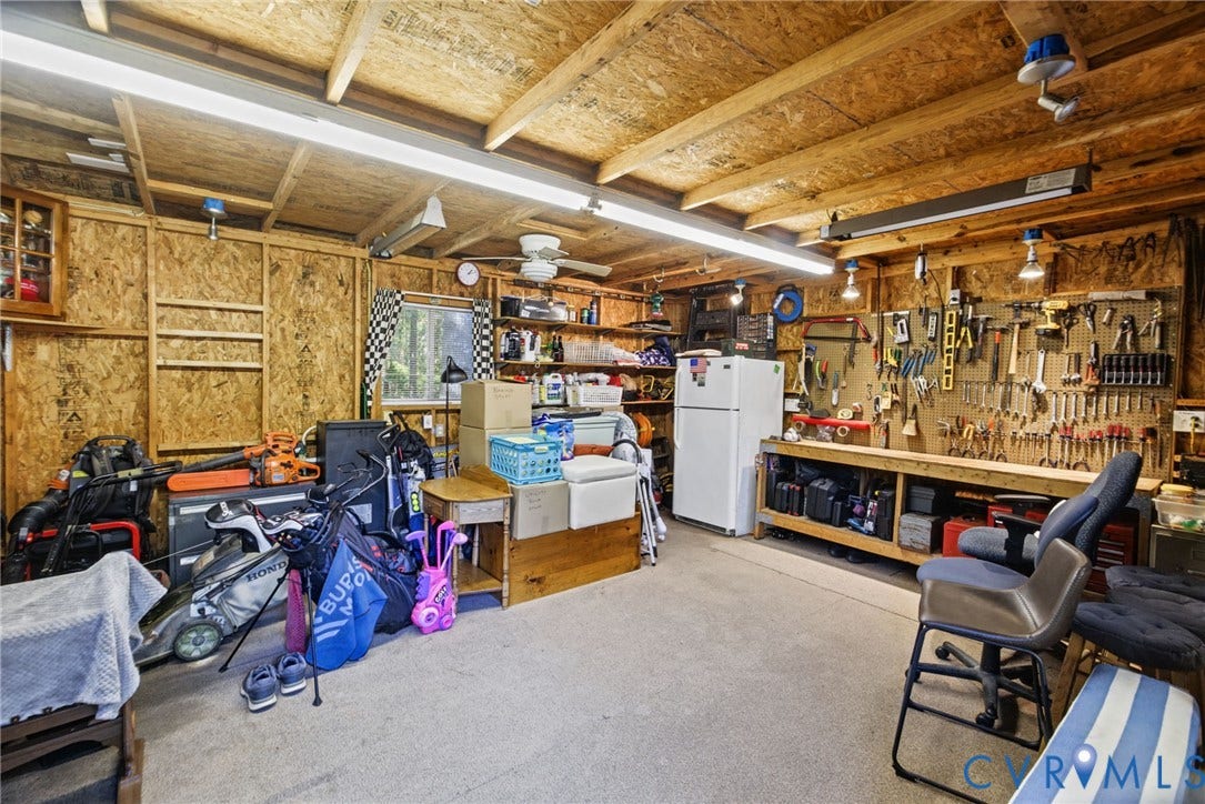 Shed with Power & Cable
